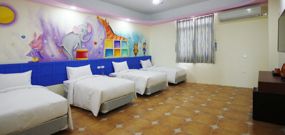 Kenting Aqual Inn Hengchun South Gate Exterior photo