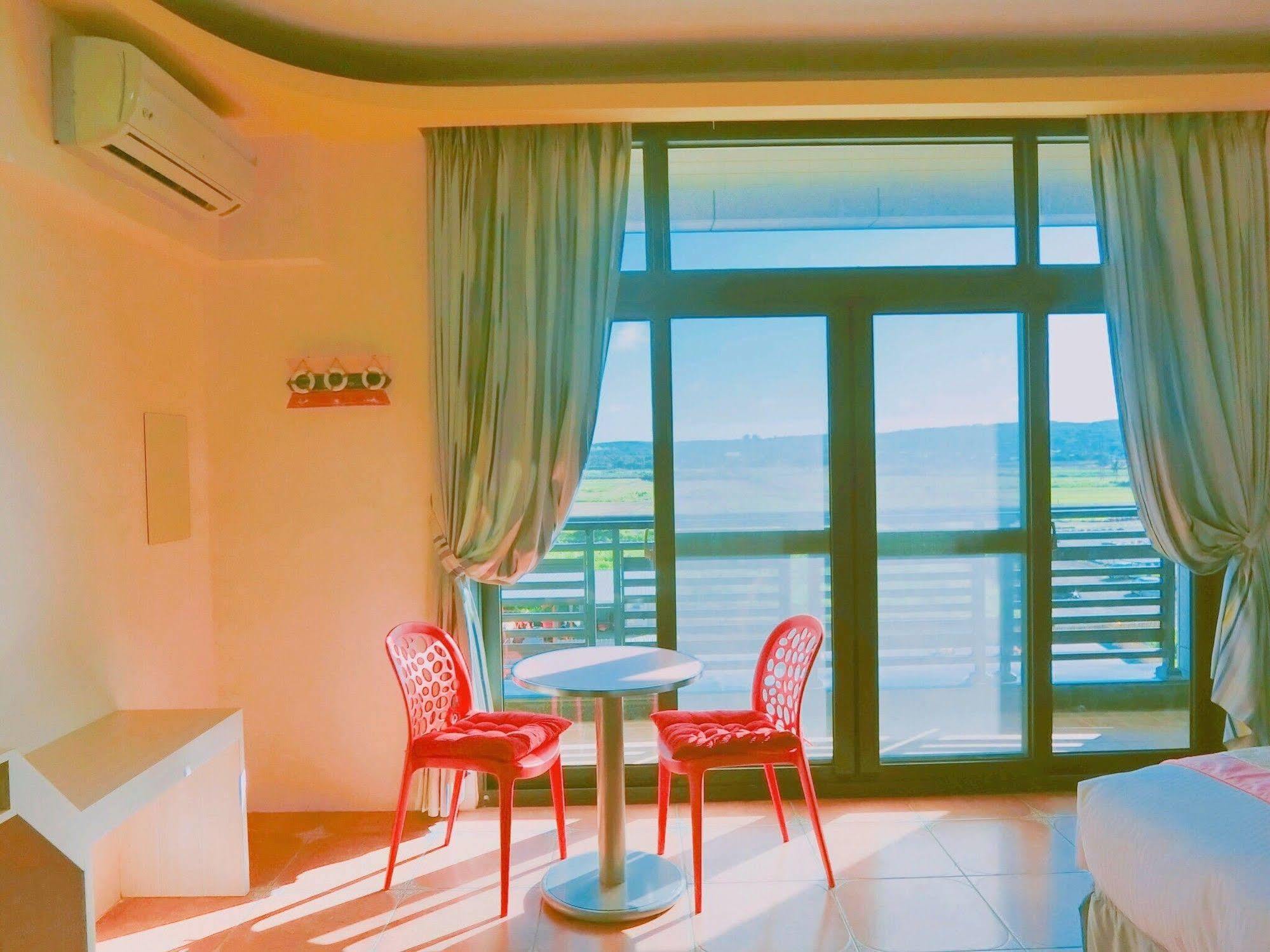 Kenting Aqual Inn Hengchun South Gate Exterior photo